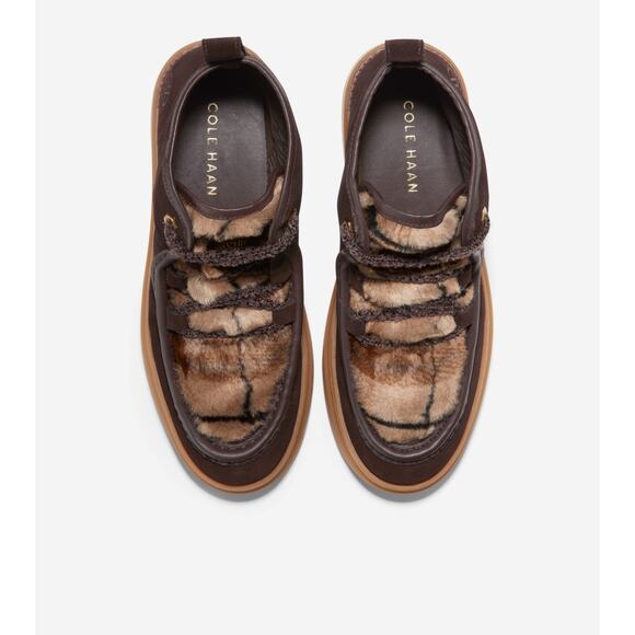 COLE HAAN WOMEN'S 8 DARK CHOCOLATE PLAID SUMMIT CHUKKA BOOTIE W26326 - Picture 2 of 8